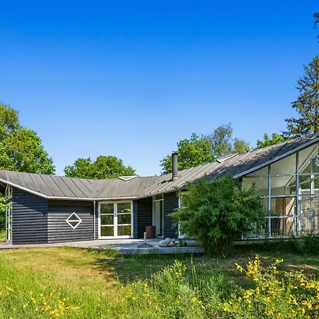 2 Bedroom Nice In